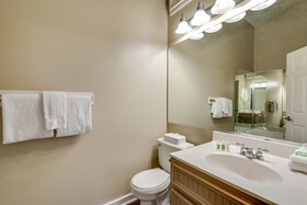 Holiday Inn Club Vacations Piney Shores Resort