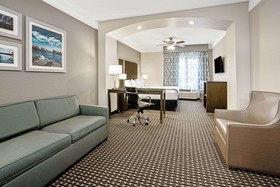 La Quinta Inn & Suites by Wyndham Conroe