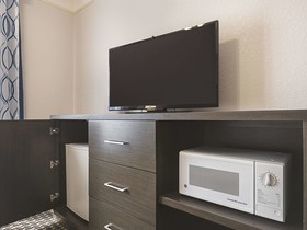 La Quinta Inn & Suites by Wyndham Conroe