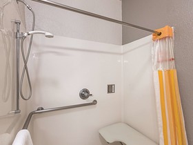 La Quinta Inn & Suites by Wyndham Conroe