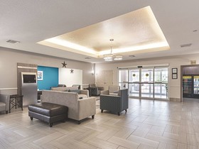 La Quinta Inn & Suites by Wyndham Conroe