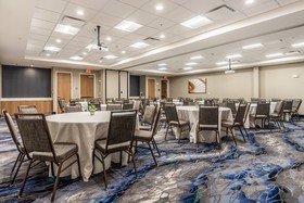 Fairfield Inn & Suites by Marriott Dallas DFW Airport North/Coppell Grapevine