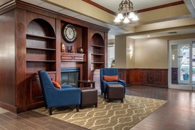 Comfort Suites Central