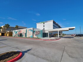 Holiday Inn Express Corpus Christi - Beachfront