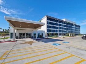 Holiday Inn Express Corpus Christi - Beachfront