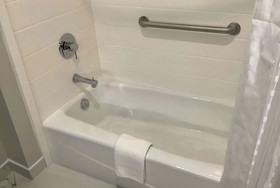 La Quinta Inn & Suites by Wyndham Corpus Christi Southeast