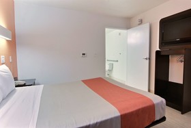 Motel 6 Corpus Christi East - North Padre