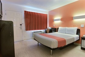 Motel 6 Corpus Christi East - North Padre