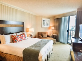 Omni Corpus Christi Hotel