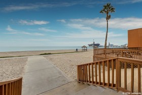 Quality Inn & Suites on the Beach
