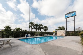 Coastal Inn Corpus Christi / I-37