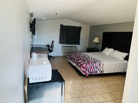 Safari Inn Motel
