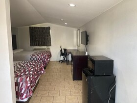 Safari Inn Motel