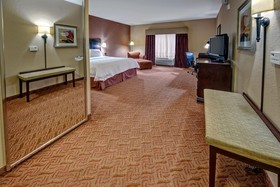 Hampton Inn & Suites Corsicana