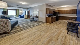 Holiday Inn Express Hotel & Suites Corsicana I-45