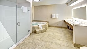 Holiday Inn Express Hotel & Suites Corsicana I-45