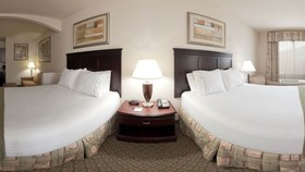 Holiday Inn Express Hotel & Suites Corsicana I-45