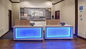 Holiday Inn Express Hotel & Suites Corsicana I-45