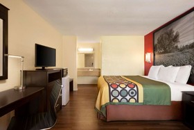 Super 8 by Wyndham Corsicana