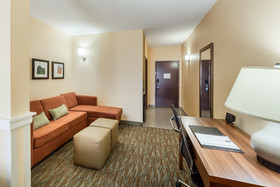 Comfort Suites Cotulla near I-35