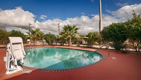 Whitten Inn Cotulla