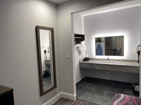 Palace Inn Crosby