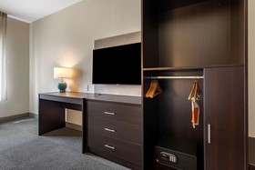 Sleep Inn & Suites