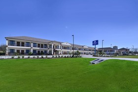 Americas Best Value Inn & Suites