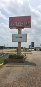 Antler's Inn