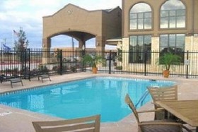 Baymont by Wyndham Cuero