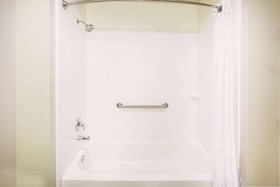 La Quinta Inn & Suites by Wyndham Houston Cypress