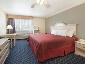 Days Inn by Wyndham Dalhart