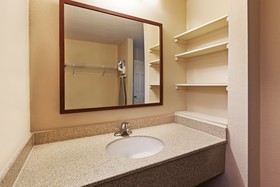 Candlewood Suites Dallas Market Center-Love Field