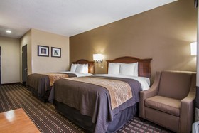 Quality Inn & Suites I-35 E/Walnut Hill