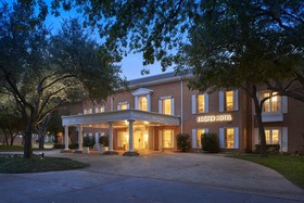 Cooper Hotel & Conference Center