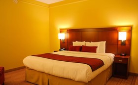 Super 8 by Wyndham Dallas Love Field Airport