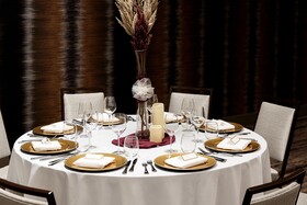 Courtyard by Marriott Dallas Downtown/Reunion District