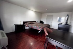 Deluxe Inn Motel By OYO Grand Prairie Interstate 30