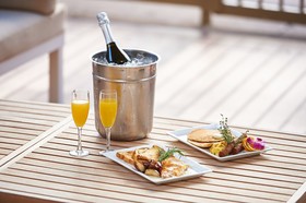 DoubleTree by Hilton Hotel Dallas - Market Center