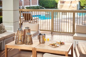 DoubleTree by Hilton Hotel Dallas - Market Center