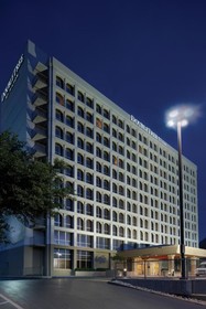 DoubleTree by Hilton Hotel Dallas - Market Center