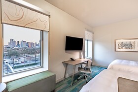 Element Dallas Downtown East