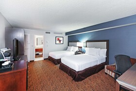Embassy Suites by Hilton Dallas Market Center