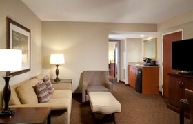 Embassy Suites Dallas Near The Galleria