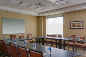 Fairfield Inn & Suites Dallas West/I-30