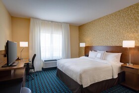 Fairfield Inn & Suites Dallas West/I-30