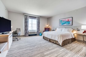 Hilton Garden Inn Dallas Central Expy North Park Area