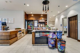 Hilton Garden Inn Dallas Central Expy North Park Area