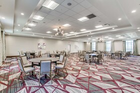 Hilton Garden Inn Dallas Central Expy North Park Area