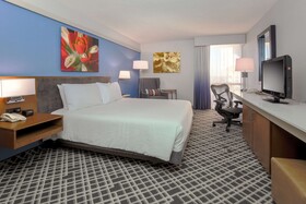Hilton Garden Inn Dallas Market Center